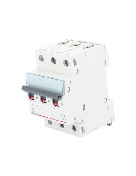 Bticino fn830yc32 btdin interruttore magnetotermico 3p curva c 32a 10ka 400v 230v