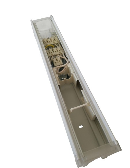 Zumtobel 22128083 Tecton te wh 3x16a 2x10a 50/60hz 400/250v