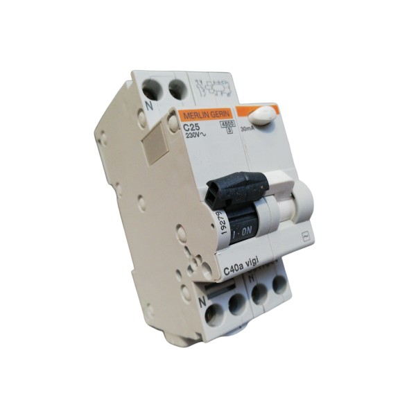 Merlin gerin 19279 interruttore differenziale magnetotermico 1p+n 25a 0,03a c-ac 4,5k