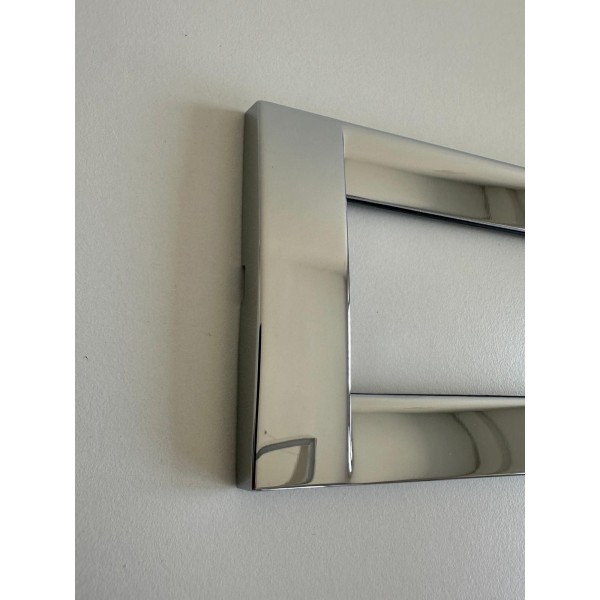 Vimar Idea 16734.36 Plaque Classique 4 Modules Métal Chrome