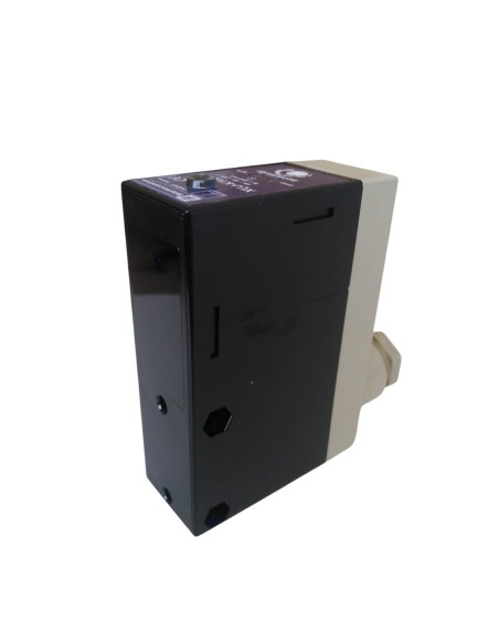 Fotocélula Schneider xujk103534 12-24dc ajustable