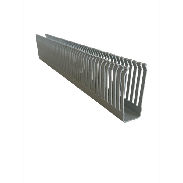 Hager UC912 Horizontal Wiring Duct with Cover 30x80 Length 500mm