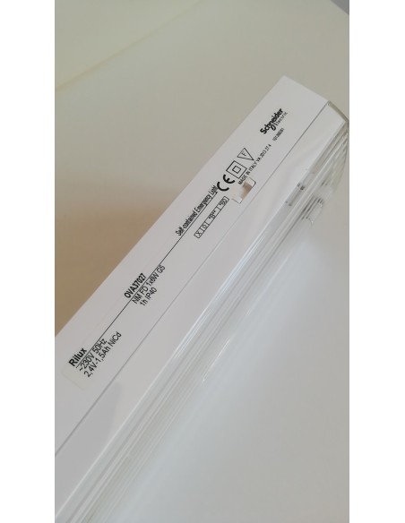 Schneider ova37027 lampada di emergenza rilux 6w ip40 1h