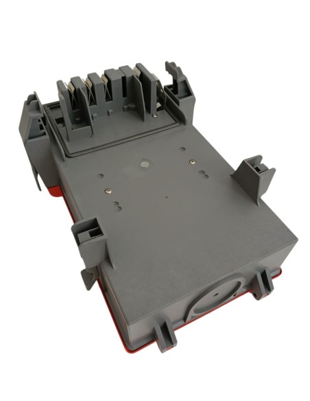 Zucchini 55625052 junction box 3p+n+t 63a with fuse base line sb4