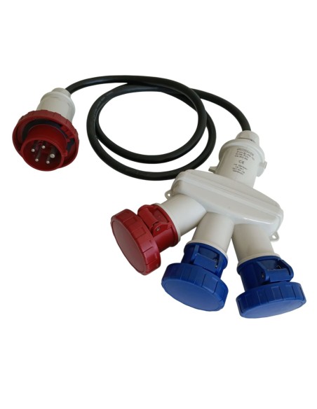 Adaptateur triple Scame 606 3515-059 avec câble IP66, prise tripolaire 16 A, 2 prises tripolaire 16 A // 1 prise tripolaire 16 A