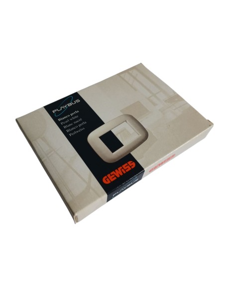 Gewiss gw32313 playbus young 3-seater plate pearl white