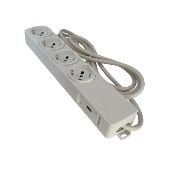 Vimar 01296.Usb.Cc.B Presa Multipla 4 prese Universale + 1 uscita Usb 1,5a Bianco con cavo