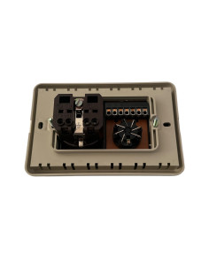 4-module ground plate with 16A Schuko socket + 7-pin DIN socket 2