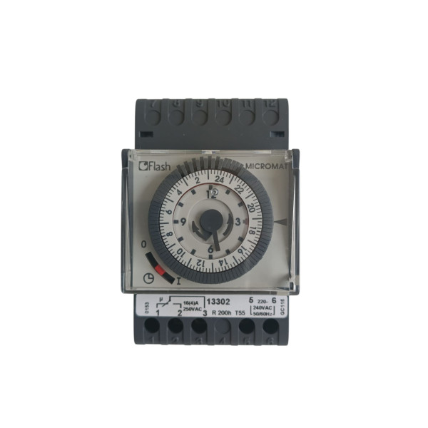 Interruttore orario program  24h 240vac 16a ip20 flash