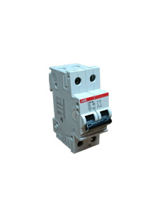 S241 na int.aut.4,5ka 1pn c32